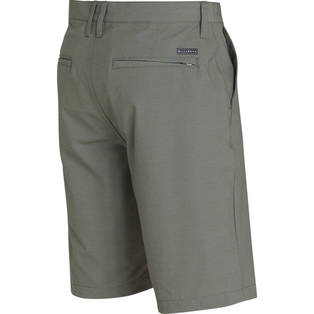 Add a signature look to your surf to sand hybrid shorts with an elevated twill fabric. The performance Crossfire X combines chino styling with Platinum X boardshort technology for a pair that performs in and out of the water. New for 2018, the Crossfire Twill is made from PCX Recycler Stretch fabric, decreasing your impact while maintaining an insane amount of versatility. Performance twill hybrid short / boardshorts. Chino styling. 4-way Stretch twill fabric. Micro Repel water repellent coating keeps fabric light and quick drying. Side pockets. Back welt pockets with zipper at back right pocket. Mesh pocket bags. Word mark label above back pocket. Welded wave logo at left hem. Zip/button closure. Regular Length - Core Fit: 21 inch outseam. Material: 4-way stretch recycler blend.